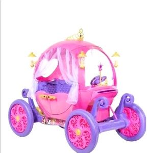 COPY - Carriage ride for girls